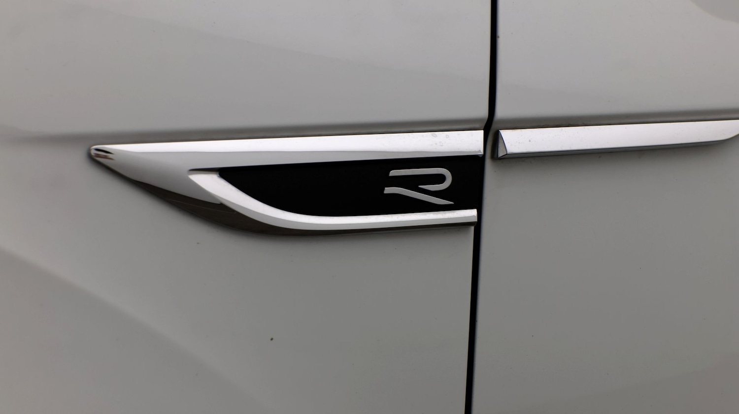 Used Volkswagen T-Roc 2023 for sale - 77272492: Photo 25