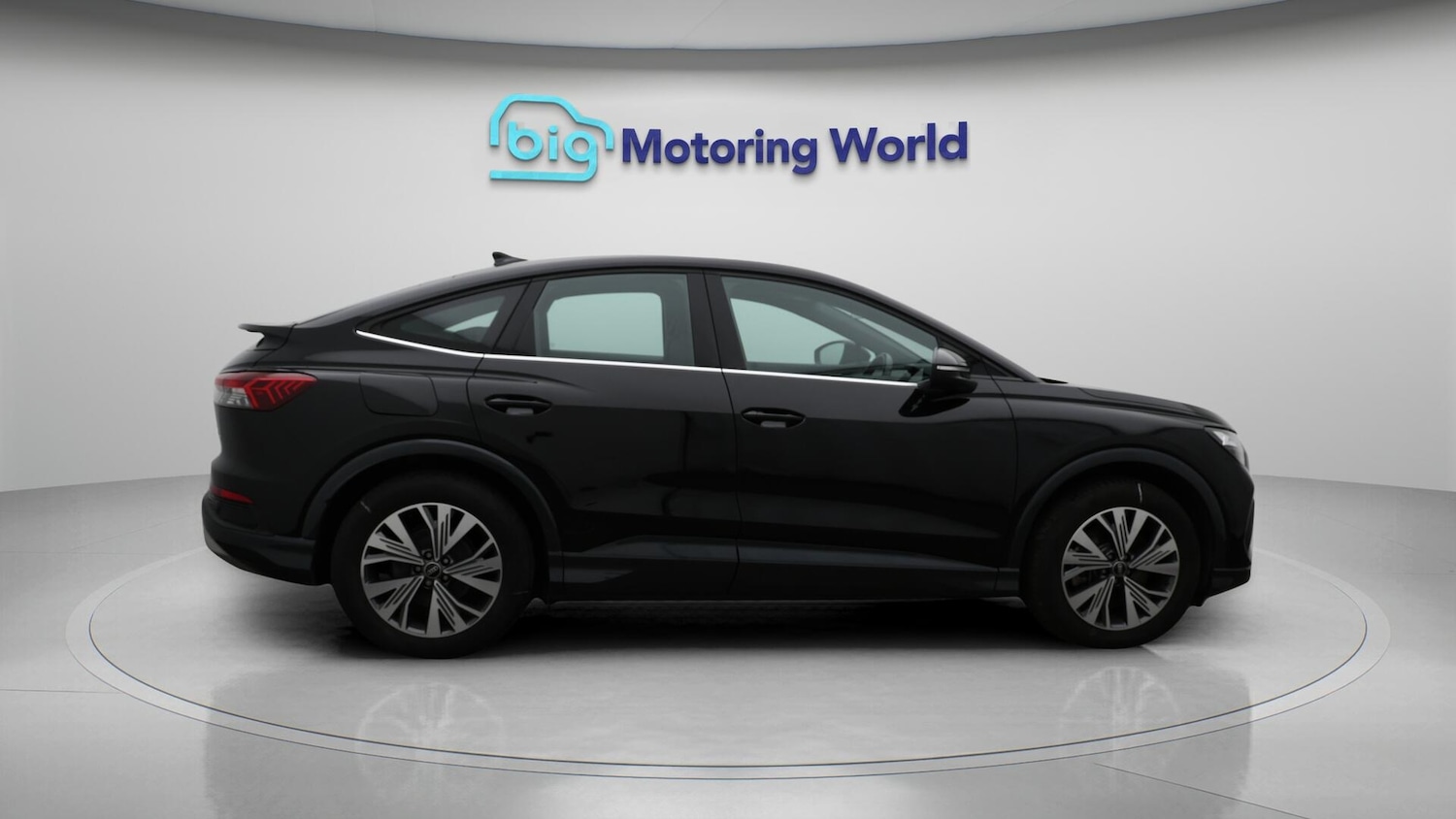 Used Audi Q4 e-tron 2023 for sale - 76781717: Photo 9