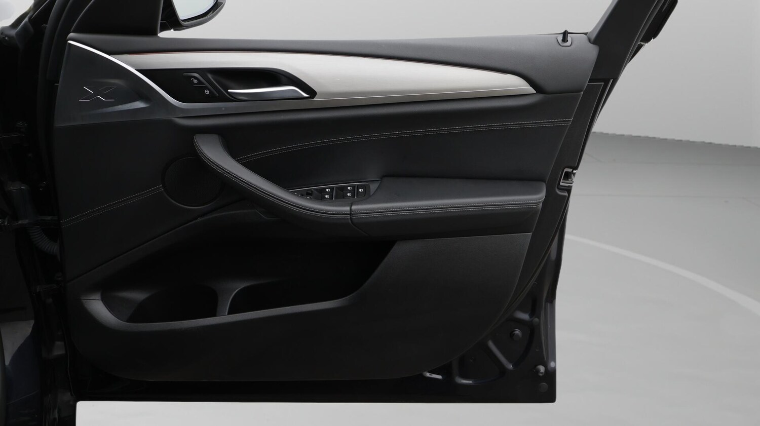 Used BMW X4 for sale - 76729018: Photo 16