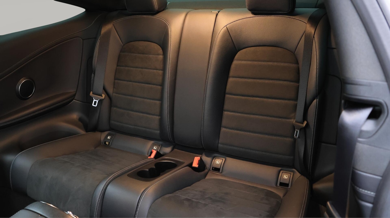 Used Mercedes-Benz C Class 2018 for sale - 76432359: Photo 17