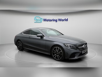 Used Mercedes-Benz C Class 2018 for sale - 76432359: Photo