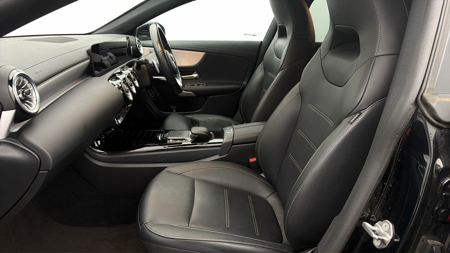 Used Mercedes-Benz CLA 2022 for sale - 78011032: Photo 13