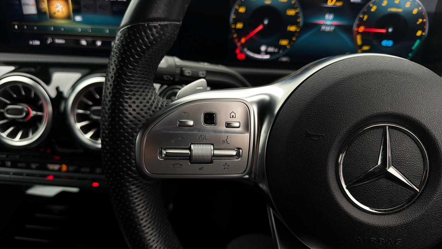 Used Mercedes-Benz CLA 2022 for sale - 78011032: Photo 23