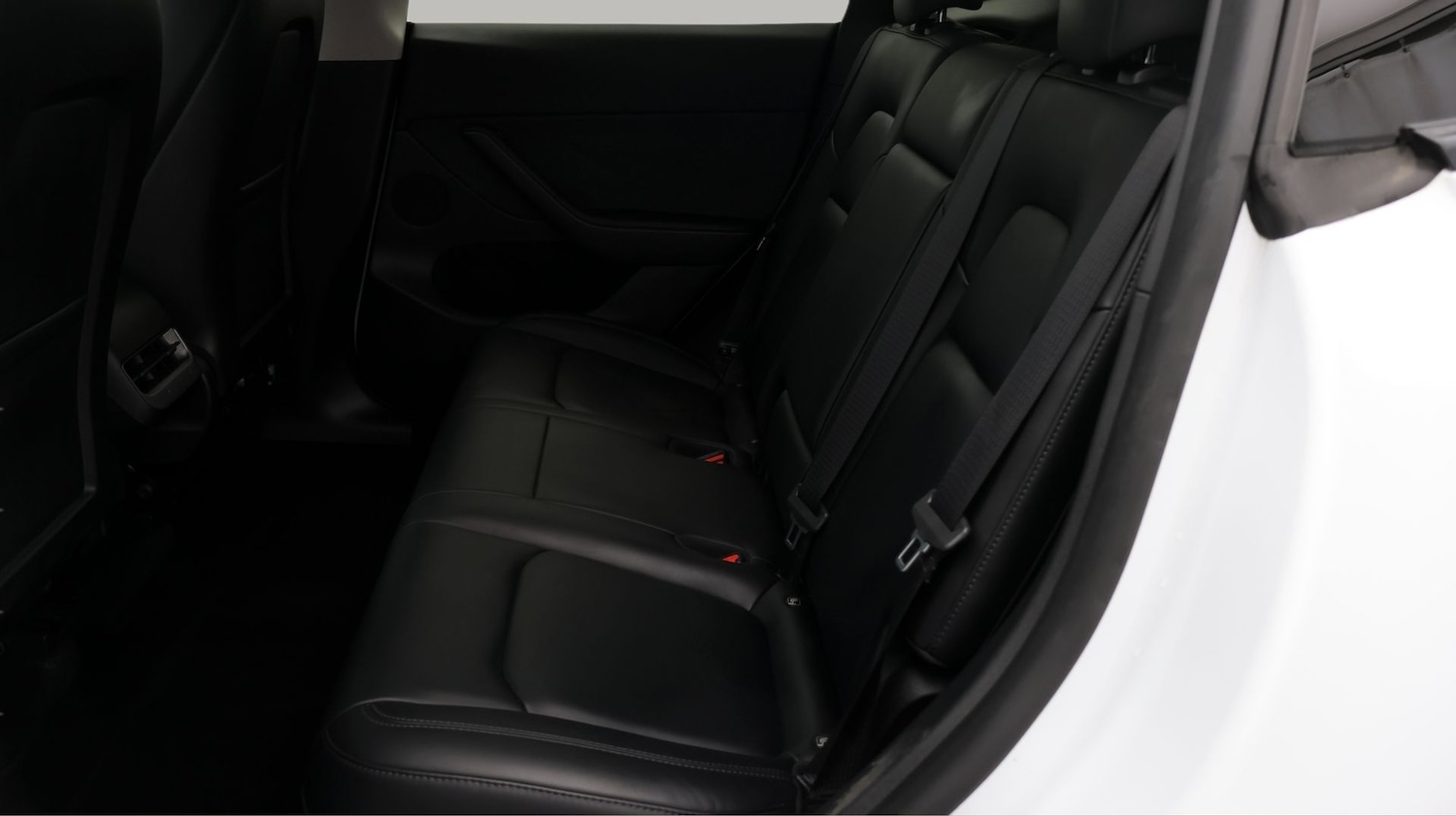 Used Tesla Model Y 2024 for sale - 77122703: Photo 16