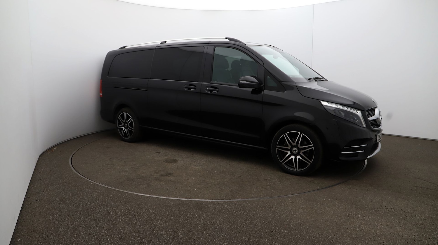 Used Mercedes-Benz V-Class 2023 for sale - 76812797: Photo 38