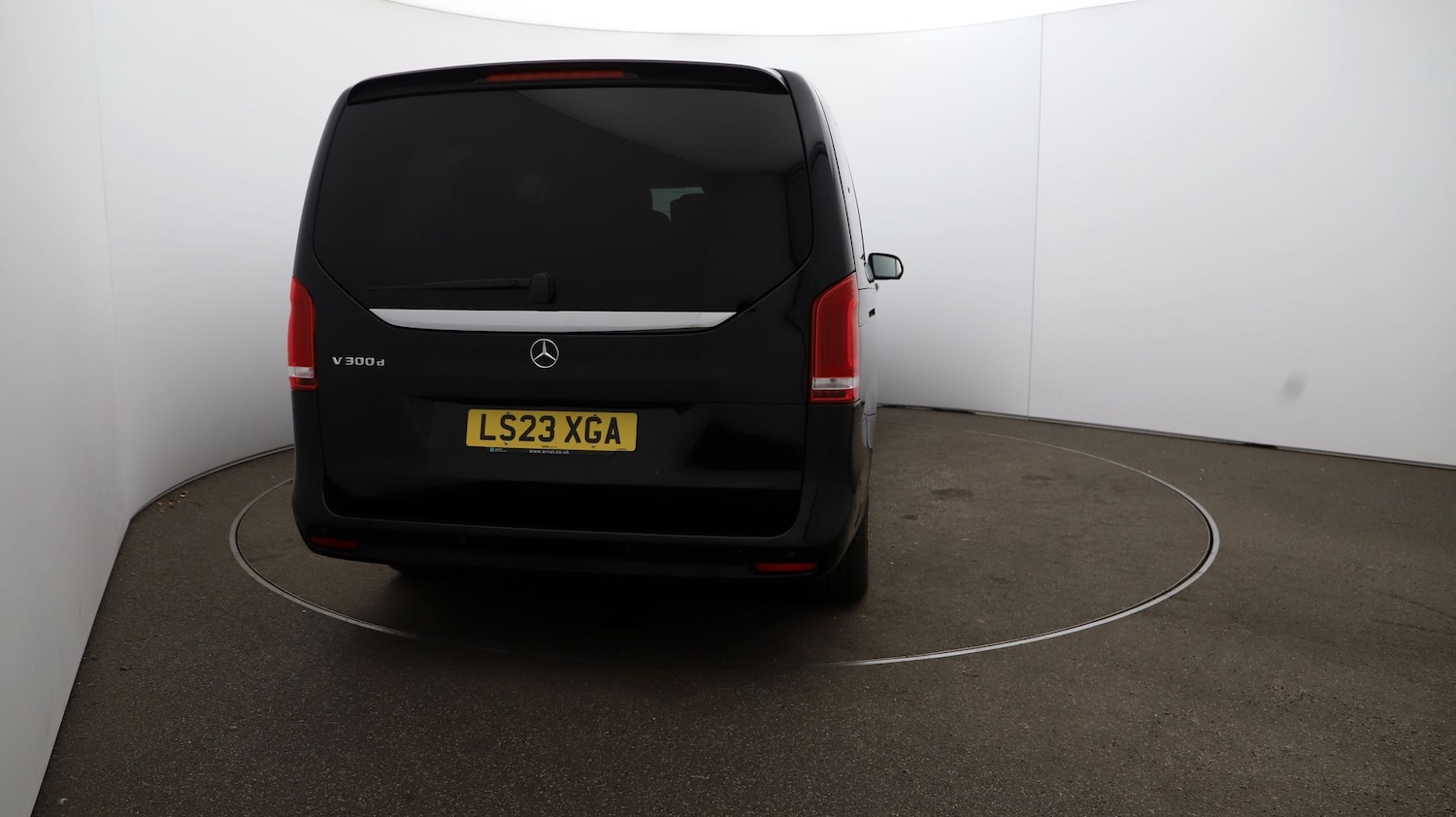 Used Mercedes-Benz V-Class 2023 for sale - 76812797: Photo 50