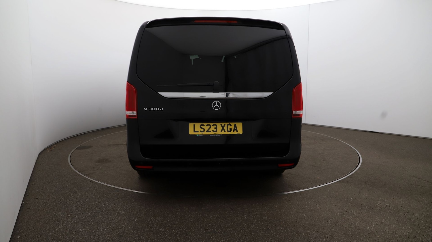 Used Mercedes-Benz V-Class 2023 for sale - 76812797: Photo 52