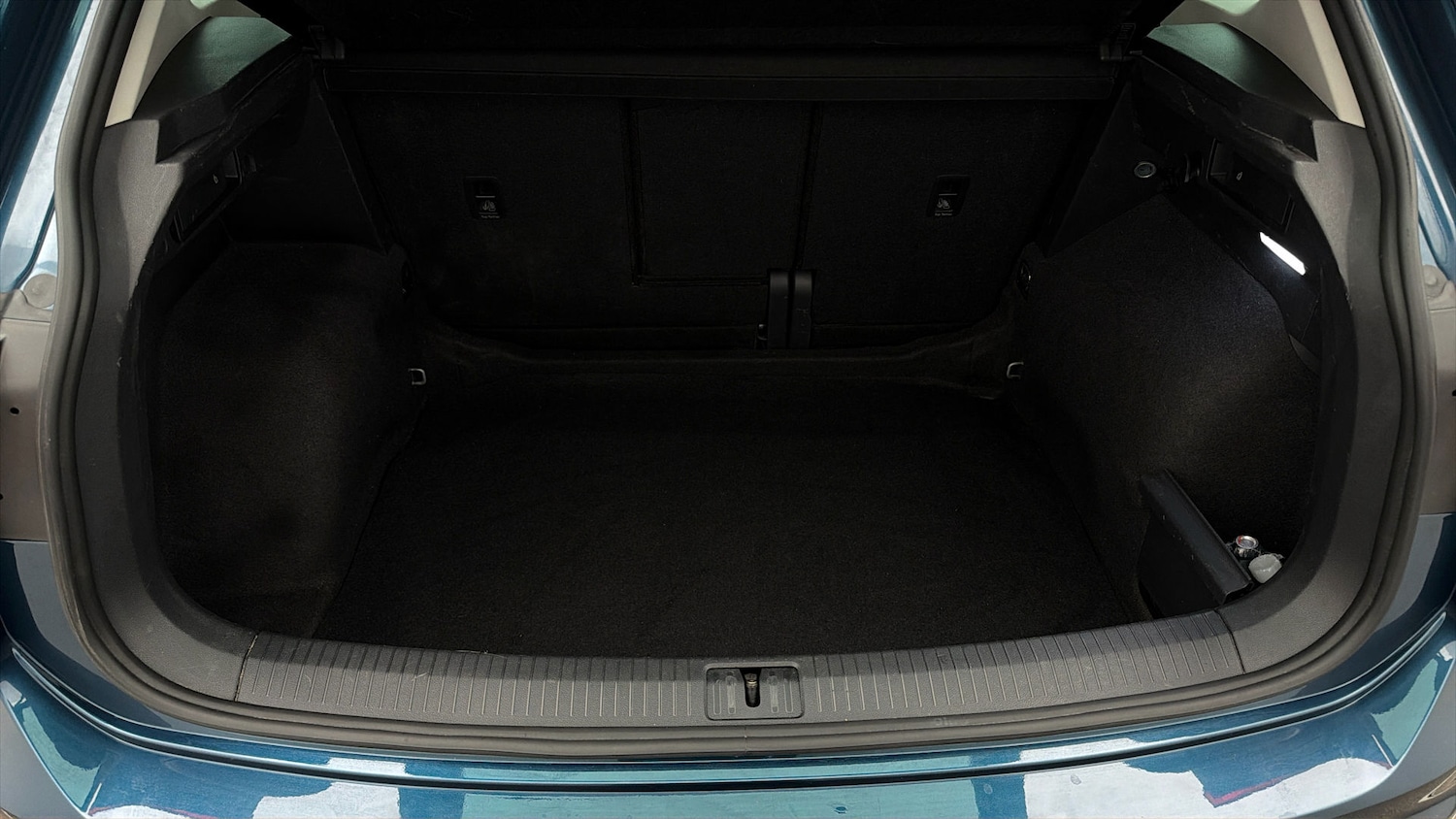 Used Volkswagen Tiguan 2022 for sale - 77945615: Photo 16