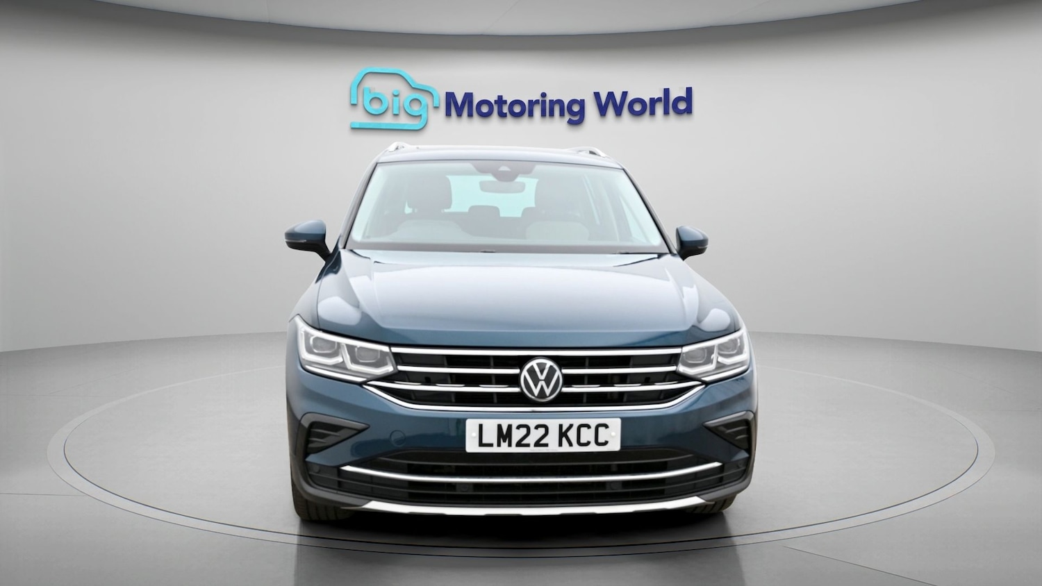 Used Volkswagen Tiguan 2022 for sale - 77945615: Photo 2