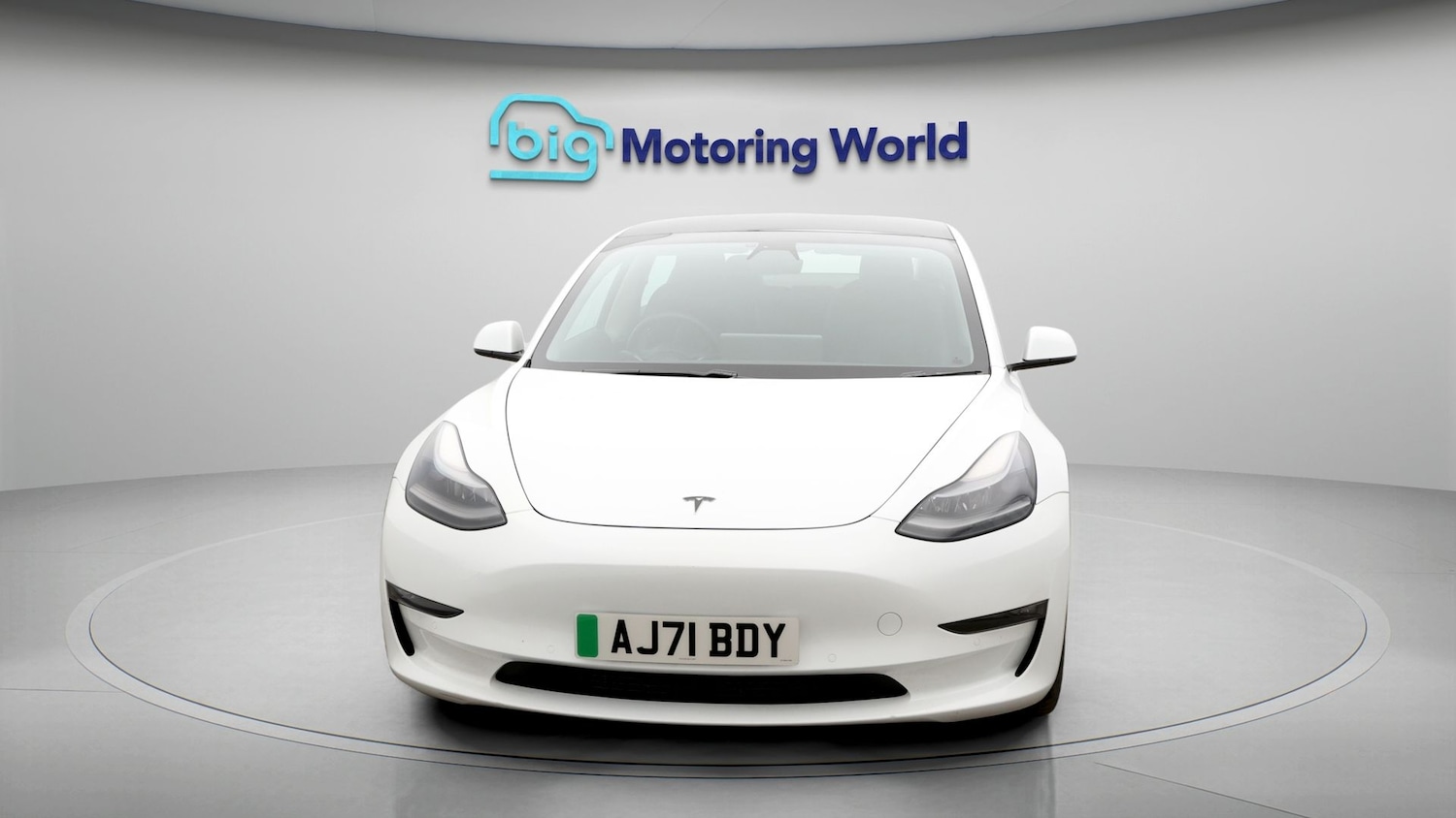 Used Tesla Model 3 2021 for sale - 77544584: Photo 2