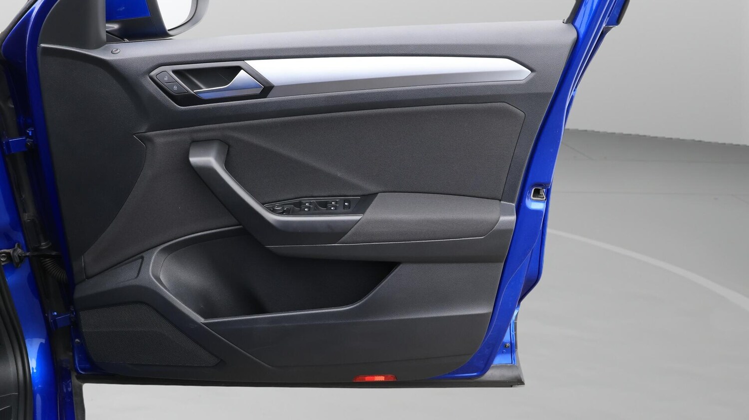 Used Volkswagen T-Roc 2022 for sale - 75977673: Photo 16