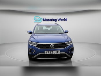 Used Volkswagen T-Roc 2022 for sale - 75977673: Photo 3