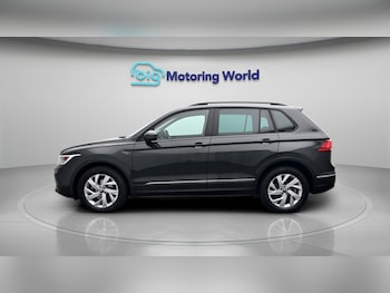Used Volkswagen Tiguan 2023 for sale - 79211560: Photo