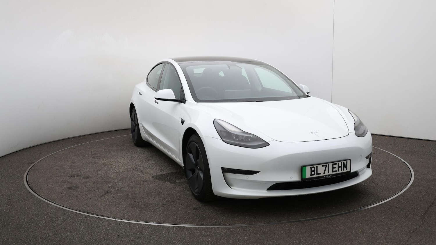 Used Tesla Model 3 2021 for sale - 76137645: Photo 40