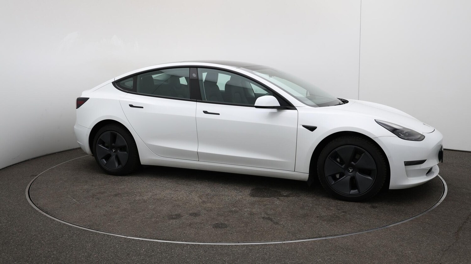 Used Tesla Model 3 2021 for sale - 76137645: Photo 44