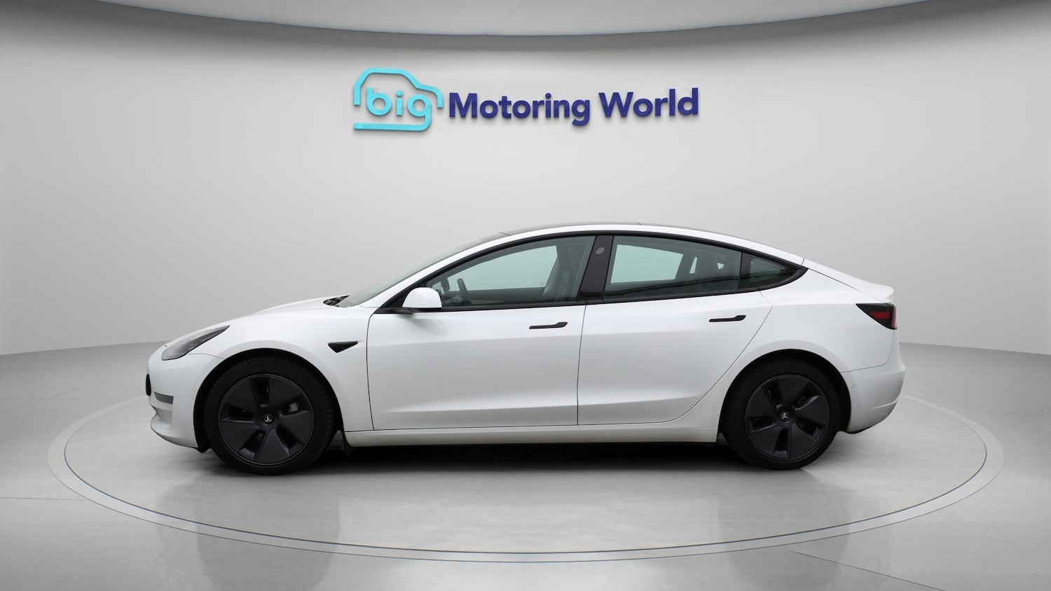 Used Tesla Model 3 2021 for sale - 76137645: Photo 5