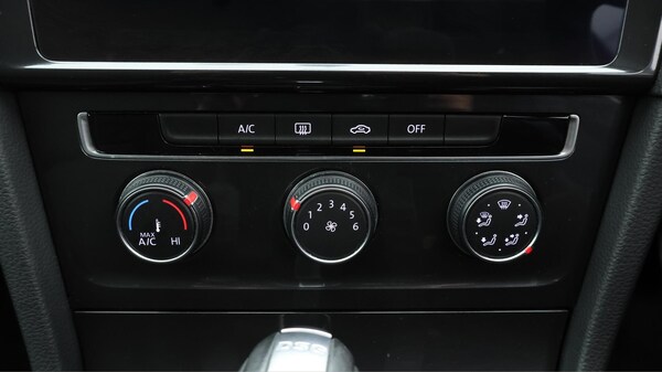 Used Volkswagen Golf 2019 for sale - 76227520: Photo 13