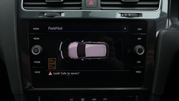 Used Volkswagen Golf 2019 for sale - 76227520: Photo 21