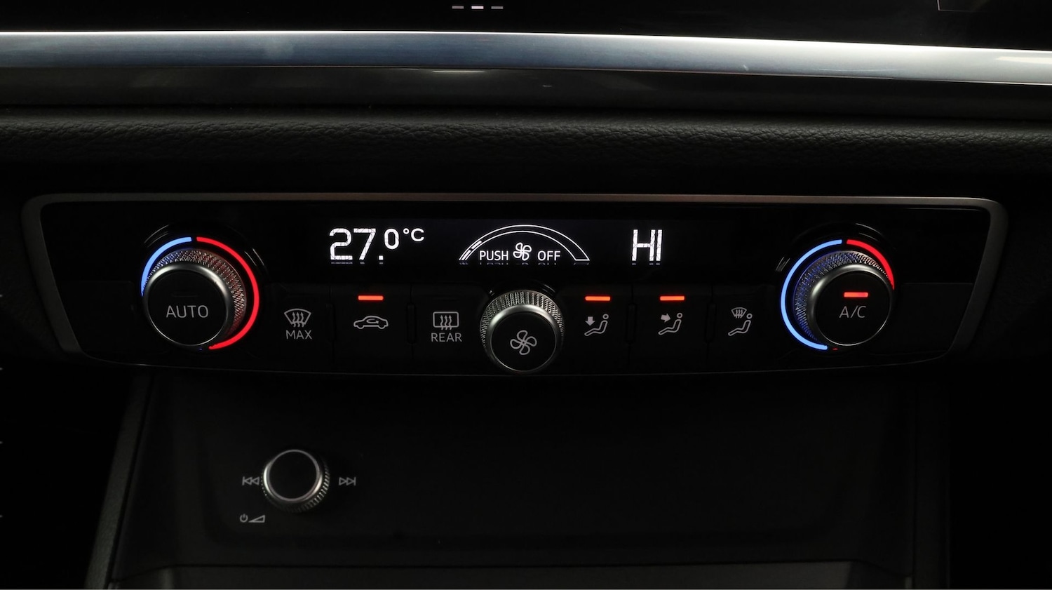 Used Audi Q3 2022 for sale - 77650414: Photo 12