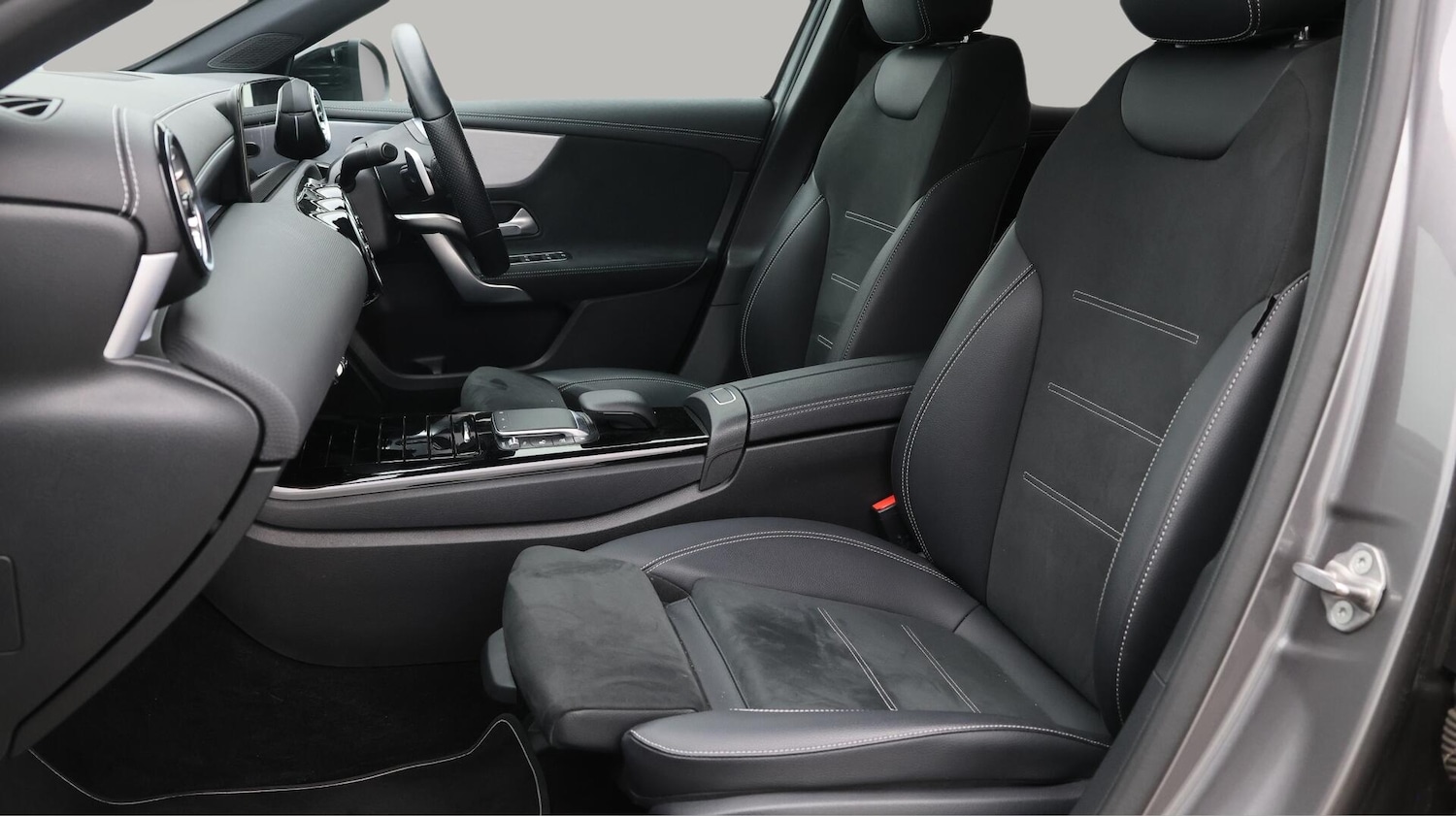 Used Mercedes-Benz A-Class 2021 for sale - 76388090: Photo 15