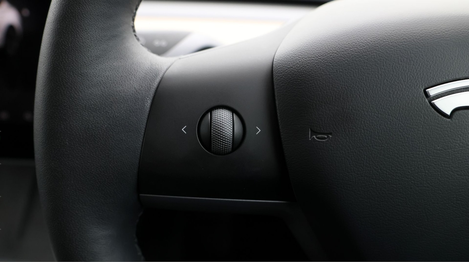 Used Tesla Model 3 2023 for sale - 77774340: Photo 21