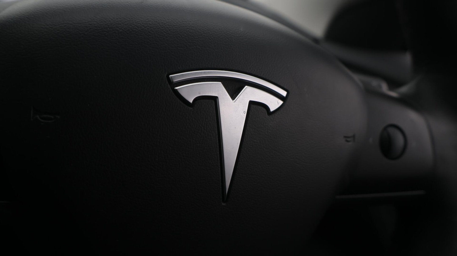 Used Tesla Model 3 2021 for sale - 76432111: Photo 24