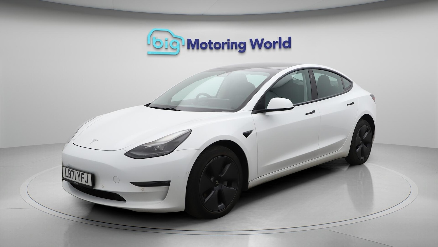 Used Tesla Model 3 2021 for sale - 76432111: Photo 4