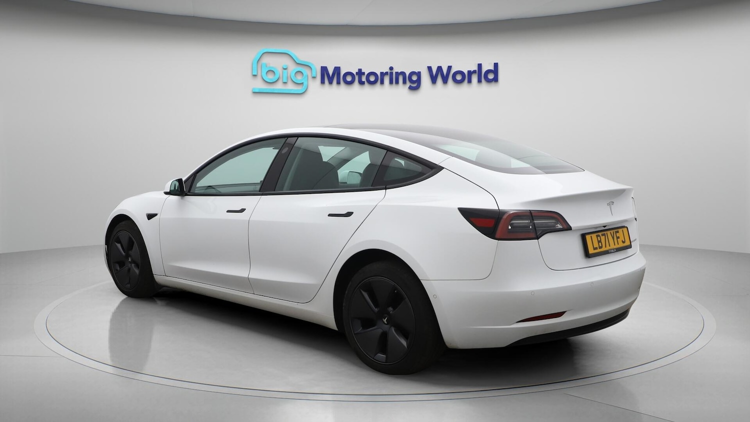 Used Tesla Model 3 2021 for sale - 76432111: Photo 6