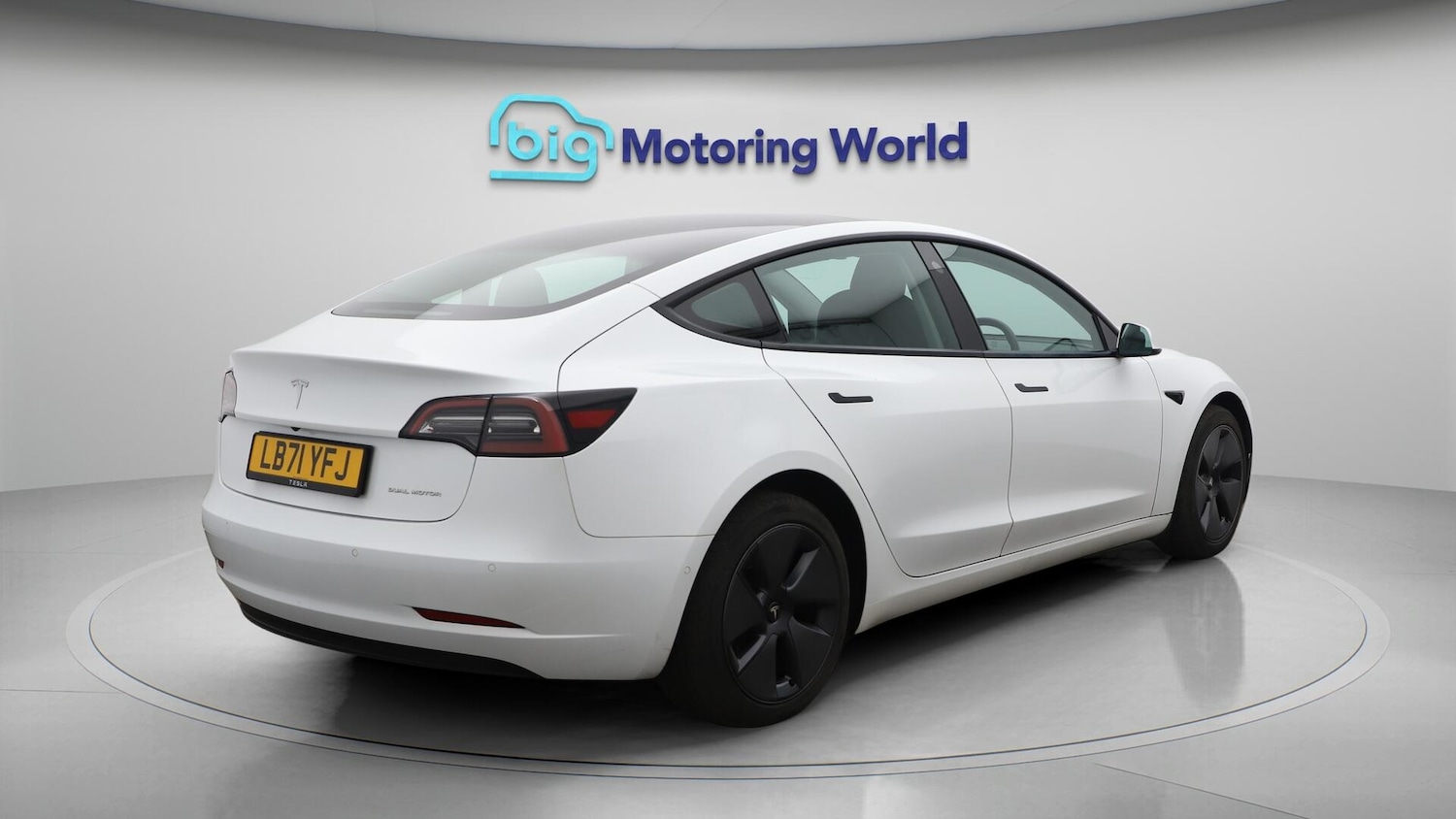 Used Tesla Model 3 2021 for sale - 76432111: Photo 8