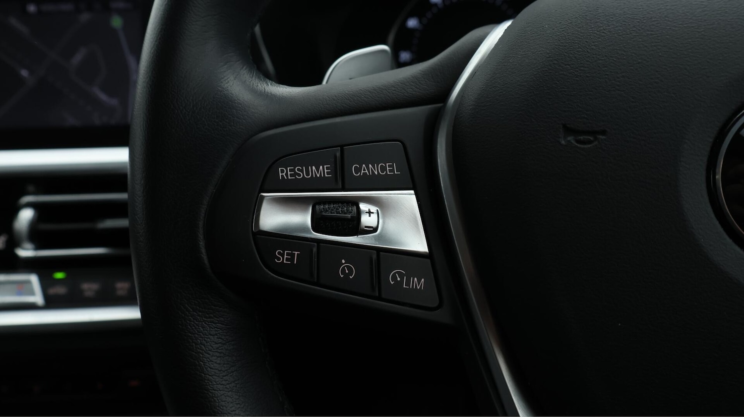 Used BMW 3 Series 2021 for sale - 76370095: Photo 26