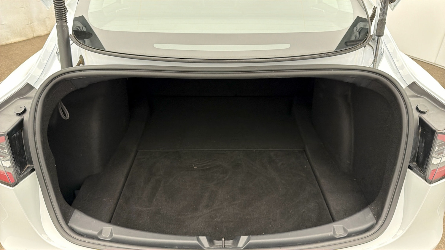 Used Tesla Model 3 2022 for sale - 77968449: Photo 16