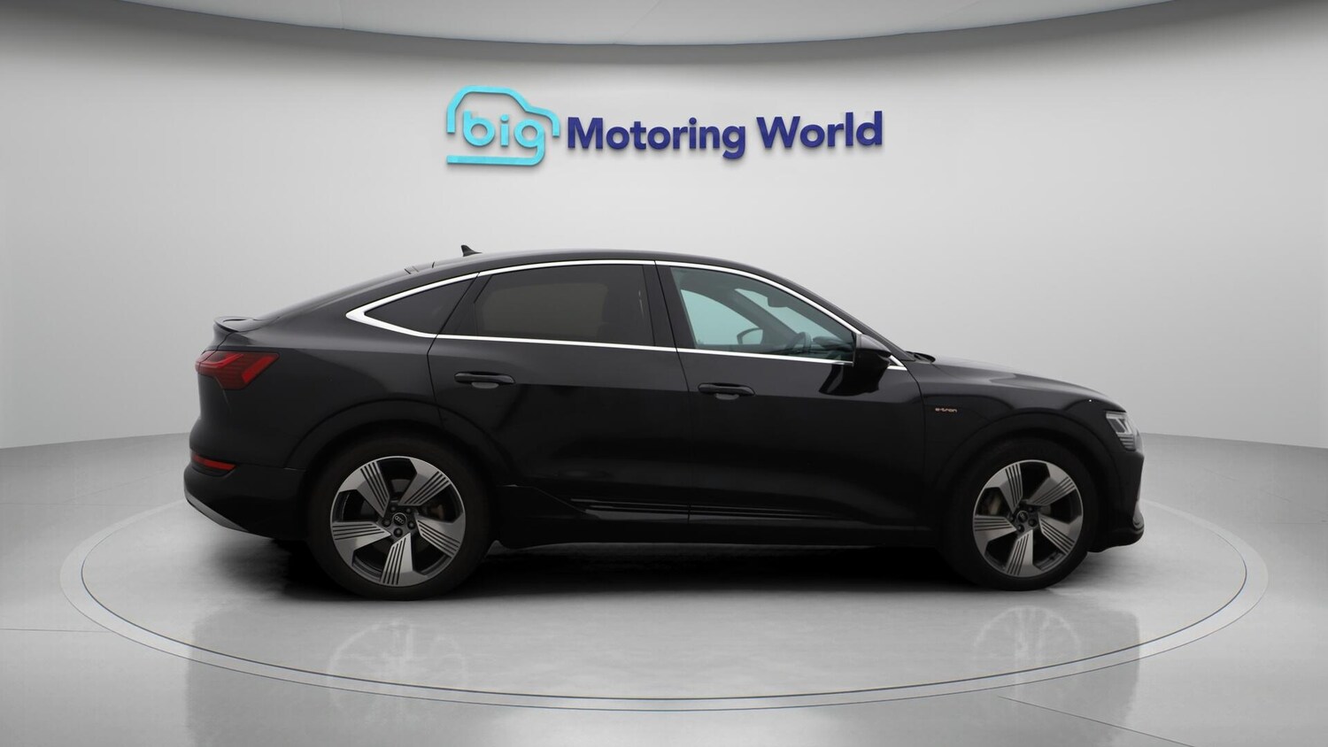 Used Audi e-tron 2022 for sale - 76572265: Photo 9