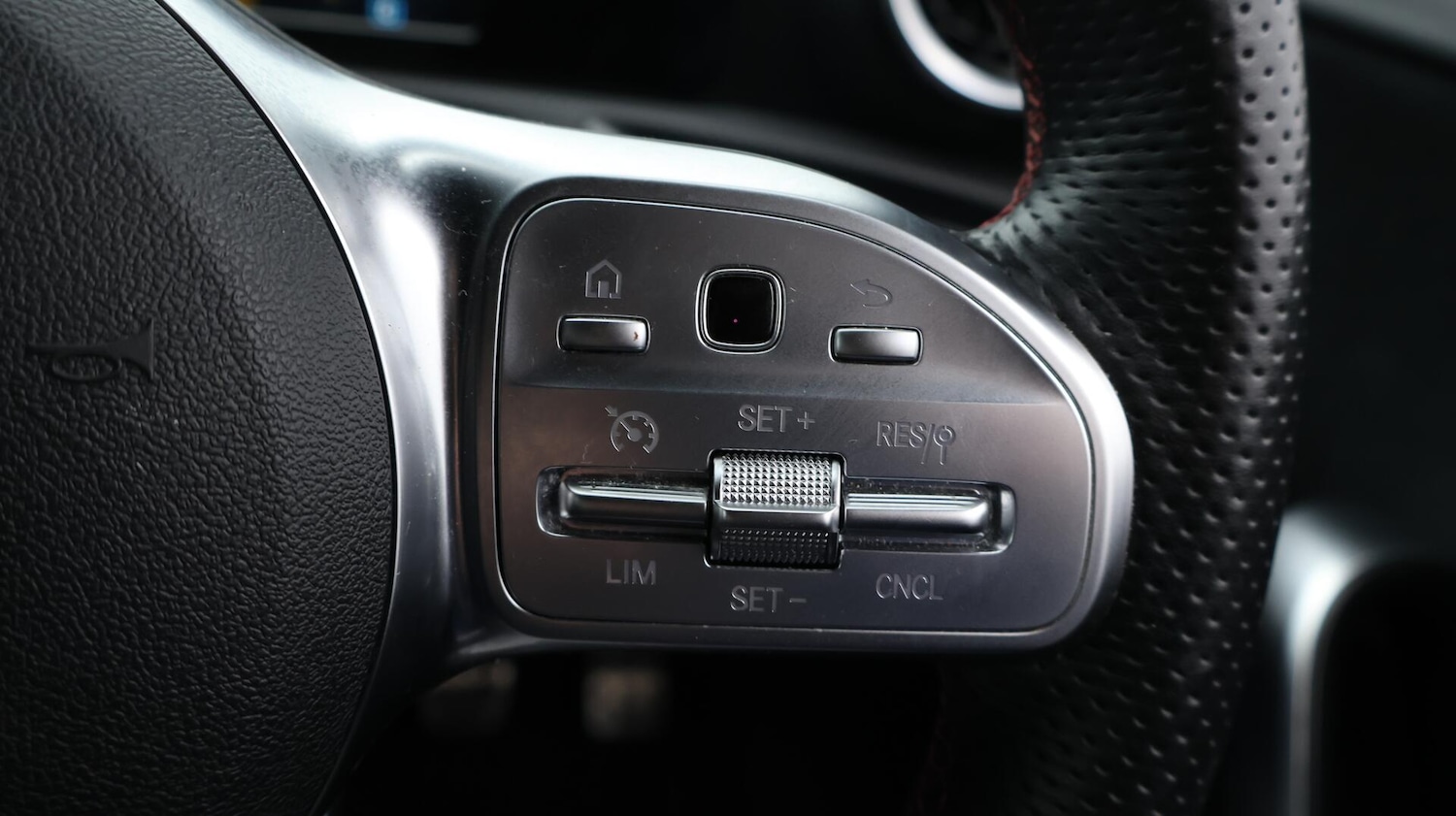 Used Mercedes-Benz A-Class 2019 for sale - 76537674: Photo 24