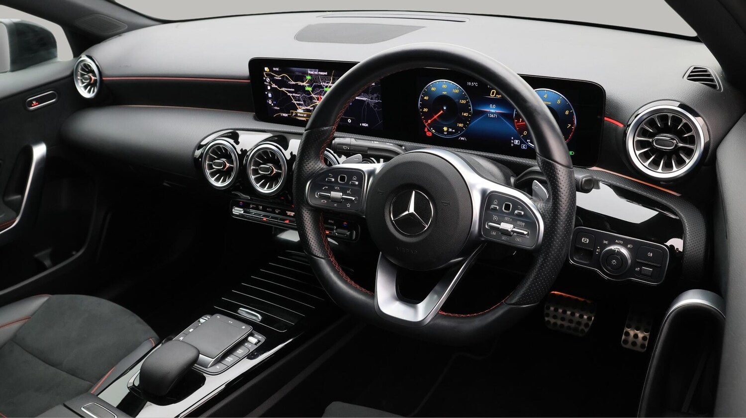 Used Mercedes-Benz A-Class 2022 for sale - 76284309: Photo 10