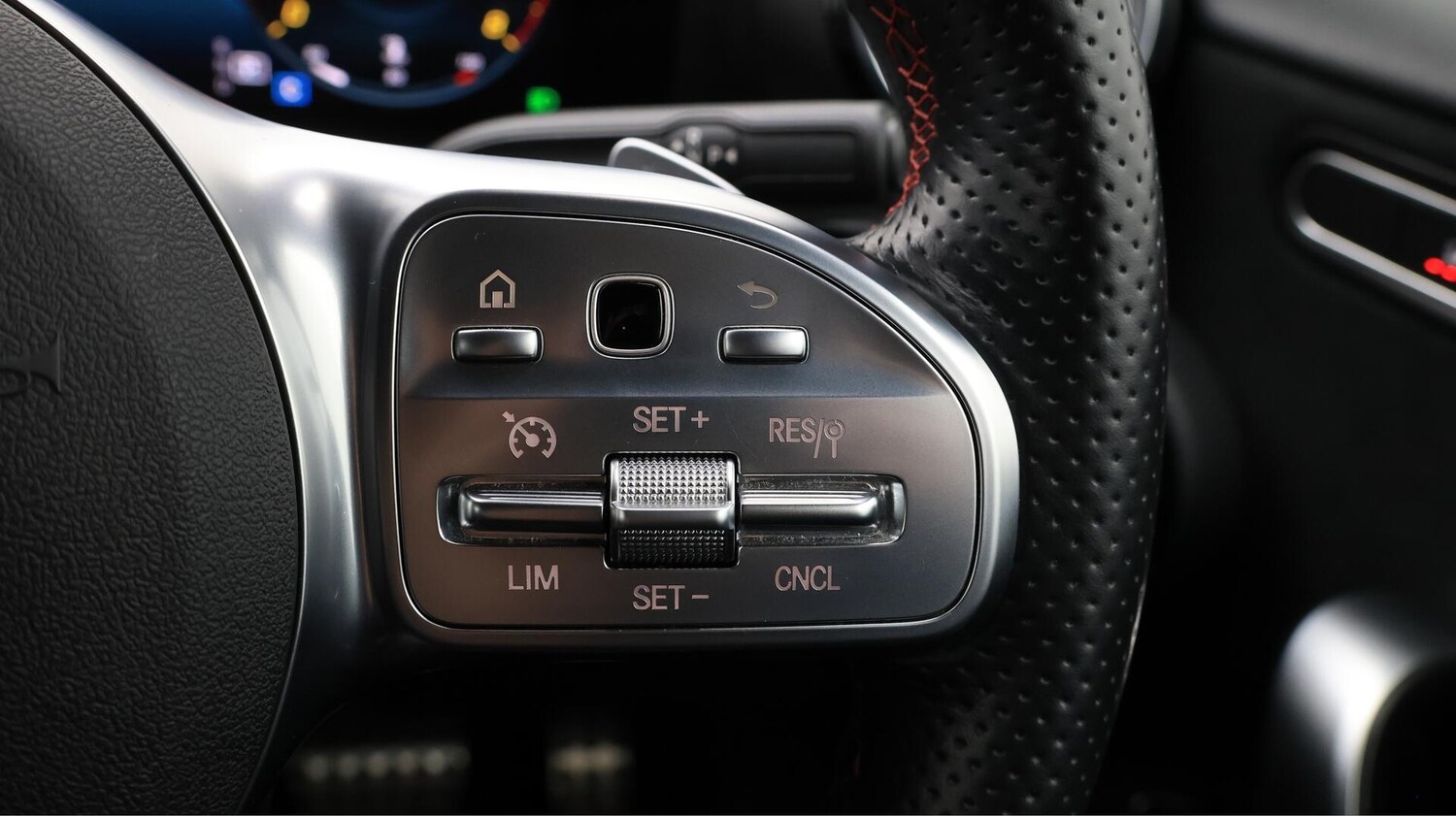 Used Mercedes-Benz A-Class 2022 for sale - 76284309: Photo 24