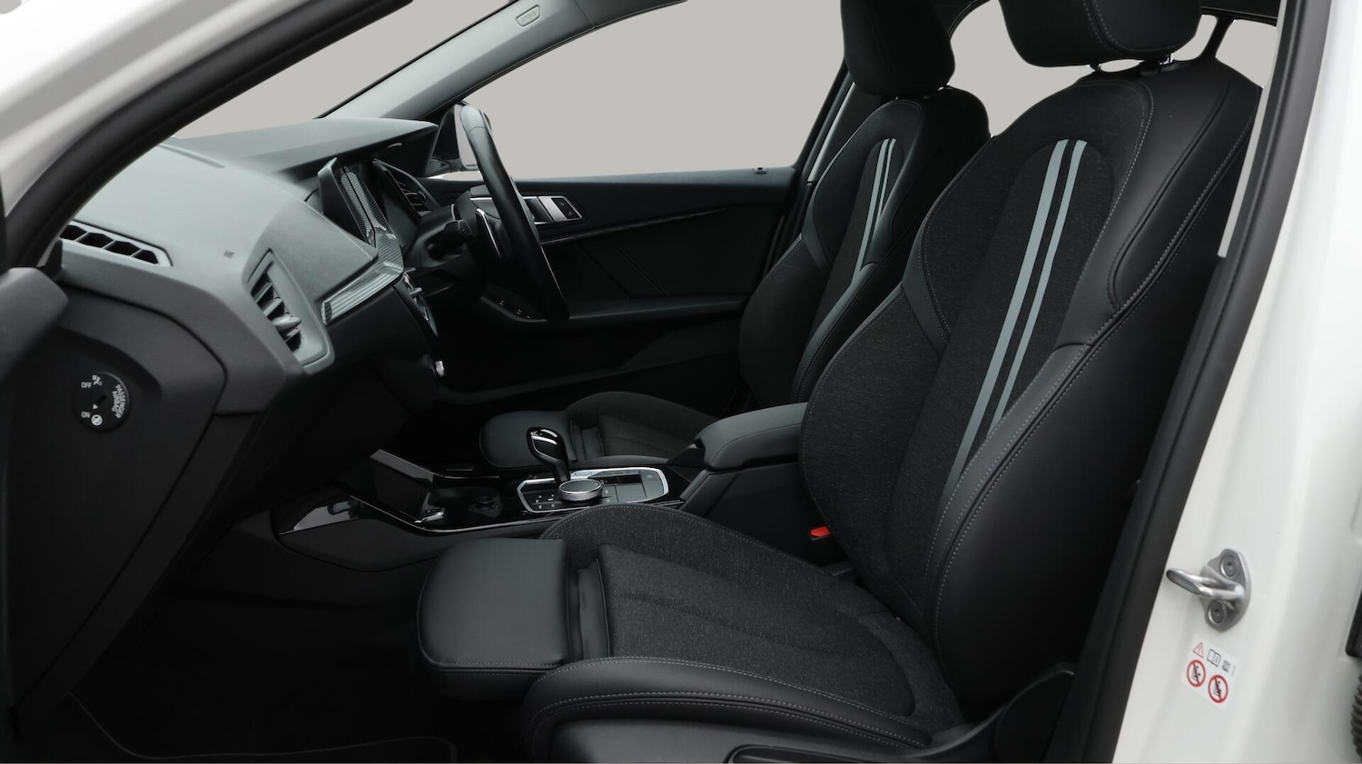 Used BMW 1 Series 2023 for sale - 76432665: Photo 15