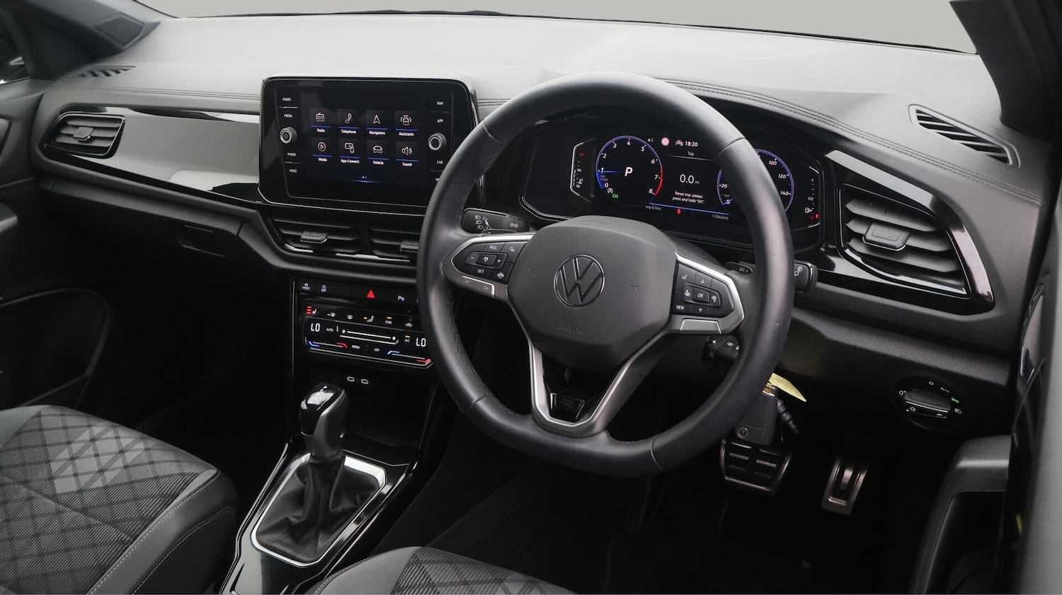 Used Volkswagen T-Roc 2024 for sale - 76550964: Photo 10