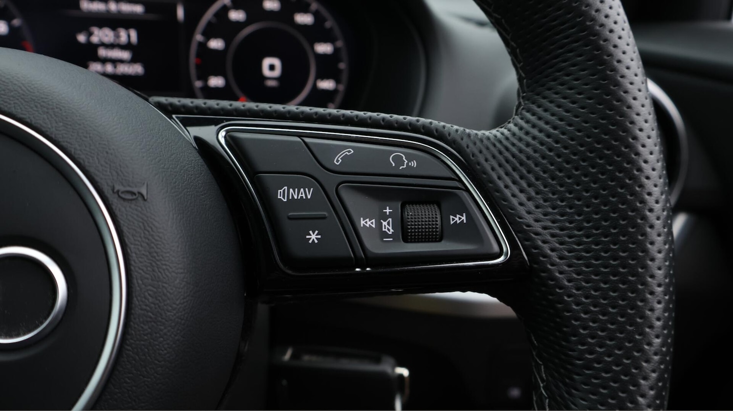 Used Audi Q2 2022 for sale - 76700866: Photo 26