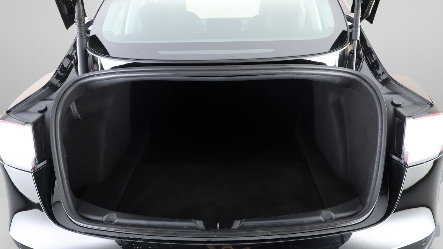 Used Tesla Model 3 2021 for sale - 77812999: Photo 17