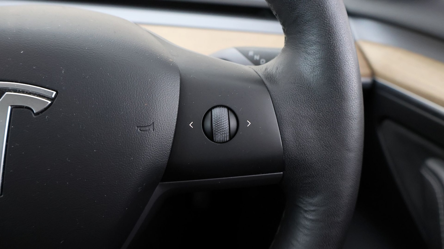 Used Tesla Model 3 2021 for sale - 77812999: Photo 22