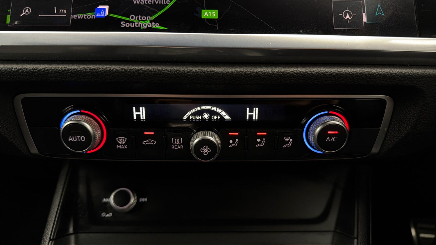 Used Audi Q3 for sale - 77902849: Photo 11