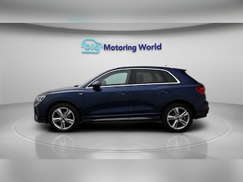 Used Audi Q3 2023 for sale - 77902849: Photo