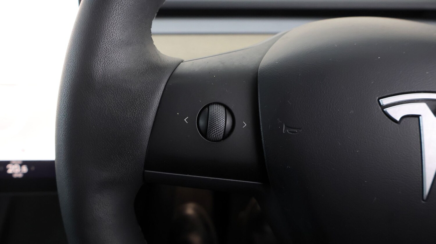 Used Tesla Model Y 2022 for sale - 77831206: Photo 24