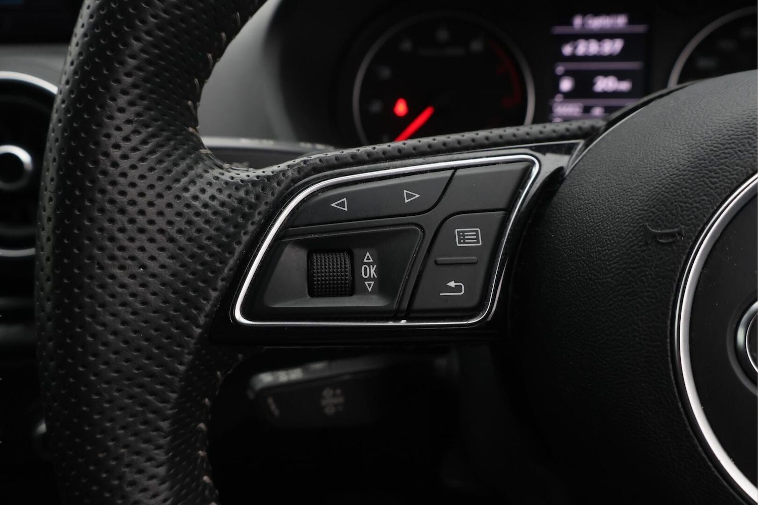 Used Audi Q2 2020 for sale - 76735485: Photo 24