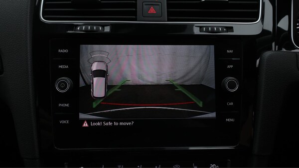 Used Volkswagen Golf 2020 for sale - 76032292: Photo 24