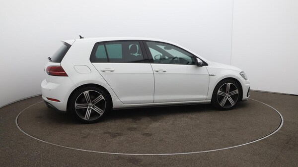 Used Volkswagen Golf 2020 for sale - 76032292: Photo 52