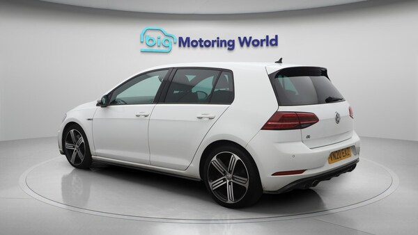 Used Volkswagen Golf 2020 for sale - 76032292: Photo 6
