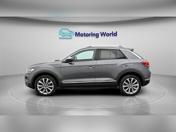Used Volkswagen T-Roc 2021 for sale - 78340558: Photo