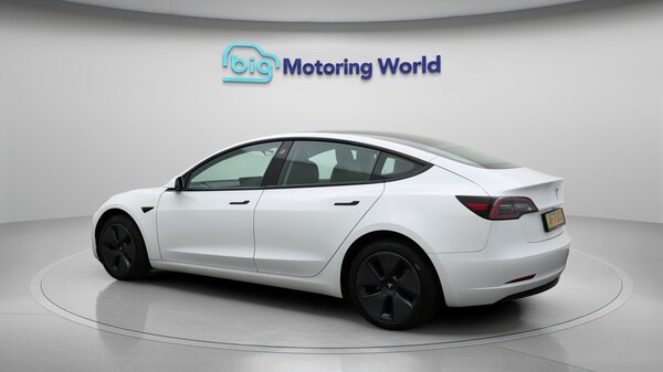 Used Tesla Model 3 2021 for sale - 76200876: Photo 6