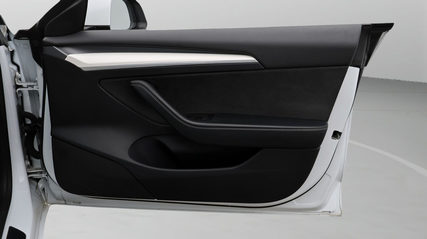 Used Tesla Model 3 2021 for sale - 77181535: Photo 15